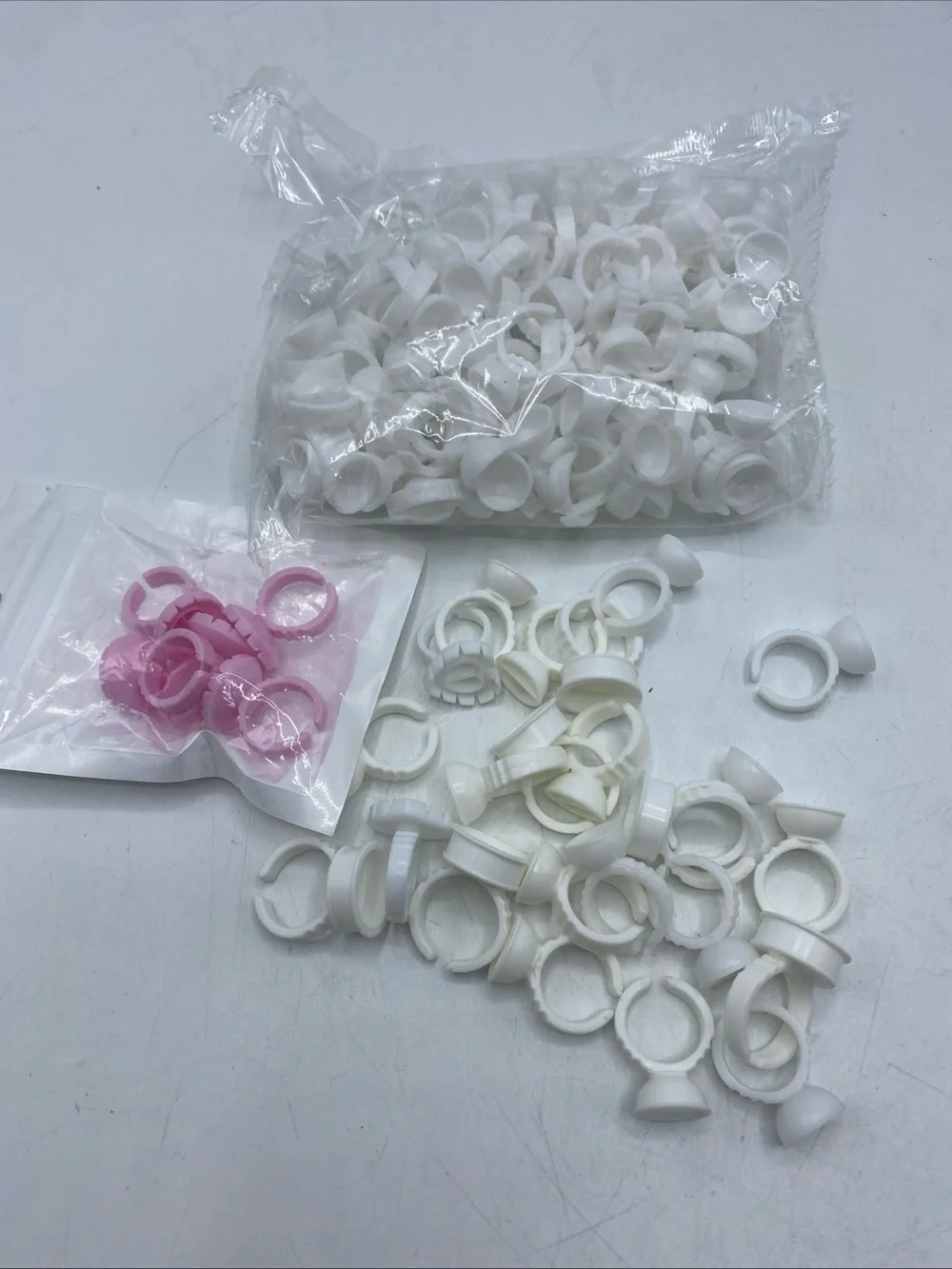Disposable Glue Rings Tattoo Pigment Cup Holders for Eyelash Extension Lot - Picture 1 of 4